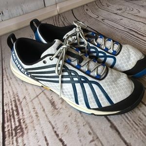 Merrill Bare Access size 12 Men’s